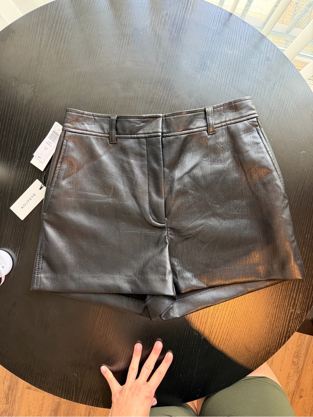 Aritzia Babaton NWT Faux Leather Black Women’s Dress Shorts